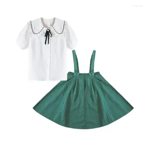 衣類セット2024の子供用ドレスは、さまざまなスタイルと快適な生地を特徴としています