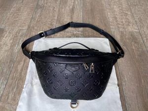 Designer-Gürteltasche, Bauchtasche, Umhängetaschen, Temperament-Gürteltaschen, Gürteltasche mit Blumenprägung, berühmte Luxus-Designertaschen aus weichem Leder, Seriennummer, Datumscode