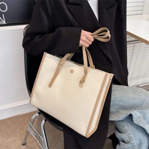 Luksusowy projektant torby na tote kobiety Torka skórzana torebka Designerka Lady Clutch Torebka retro torebka na ramię