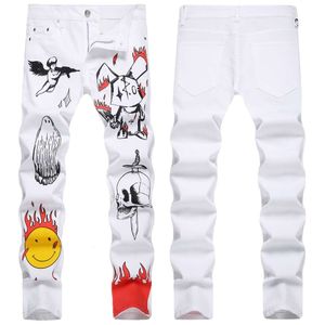 Spot 2023 Spring New Men's White Jeans Elastic Fashion Slim Fit Print färgade mitten av midjbyxor