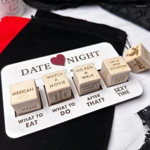 Figurine decorative Date Night Dice After Dark Edition Gioco in legno per coppie Anniversario di coppia riutilizzabile in legno