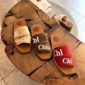 7a Top Quality Summer Beach Canvassandals Designer Slipper Sandale Sapato Casual Top Quality Slide Woody Mulheres Flat Heel Mule Mens Moda Ao Ar Livre Viagem Lady Loafer
