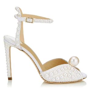 Elbise Ayakkabı Moda Tasarımcısı İnci Dekor Beyaz Topuklar Sandals Lüks Yaz Bayanlar Düğün Ayakkabı Gelin Yüksek Topuk Gladyatör Sandalet Kadınlar 2022