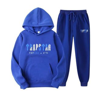 2023 Trapstar Letter Printed Men's and Women's Warm Two-Piece Loose Casual Hoodie Set