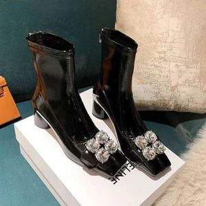 Botas de inverno 2022 novo designer de cristal chelsea botas femininas tornozelo botas de neve salto alto sapatos casuais sexy bombas gladiador goth bottines