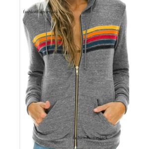 Hoodies للنساء من النوع الثقيل للنساء أزياء هوديي شريط قوس قزح كبير الحجم