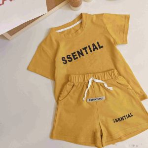 Pojkar designers kläder småbarnskläder sätter sommar baby kortärmad t-shirt shorts 2st.