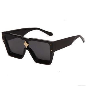 Óculos de sol de designer de luxo para homens e mulheres Modelo de moda especial UV 400 Proteção Double Beam Frame Outdoor Brand Design Alloy Top Cyclone Sunglasses BJ7X
