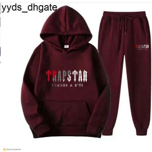 Trapstar Tracksuit Mens Nake Track Suits Hoodie Europe American Basketball Football Football Dwuczęściowy damski damski kurtka z kapturem Trapstarf M-3xl 141 S0Y9