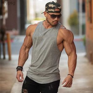 Herrtankstoppar Gym krigare märke Kläder Bodybuilding ärmlös undertröja Fitness Mens Muscle Vest Summer Solid Cotton Tank Top Men Tankop YQ240131