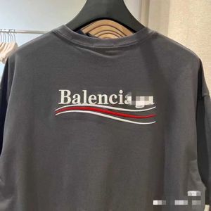 パリファッションブランドデザイナーメンズTシャツコットン衣類パリ2Bレターウェーブプリント春/夏の潮デザイナーメンズアンドレディースレジャースポーツトラベルシャツアニメ