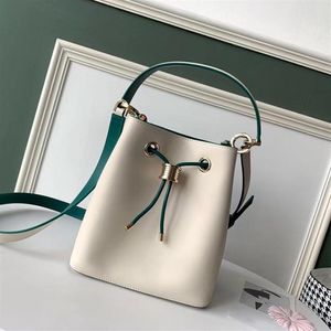 2019 New Bucket Bag Color Cowhide 캐주얼 올인원 여성 팔찌 핸드백 핸드백 대각선 대용량 bag215x