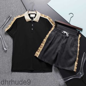Tshirt Polo Mens TrackSuits Summer Casual Fashion Designer Tracksuitsr Tops Men Pants Jogging T-Shirt T-shirt dodaj dwuczęściowy garnitur 7md8