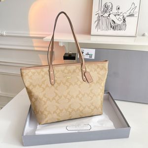 Marka Adı Coa Kadın Çanta Benekli Yastık Tote Geç Torbalar Yüksek kaliteli tuval deri çanta çanta debriyaj çantası tasarımcısı Crossbody Bag