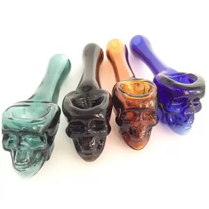Tjock Pyrex Skull Glass Oil Burner Pipe Colorful Smoking Hand Spoon Pipes 3,93 tum Tobak Torra örbbrännare Vattenbubbler Bong