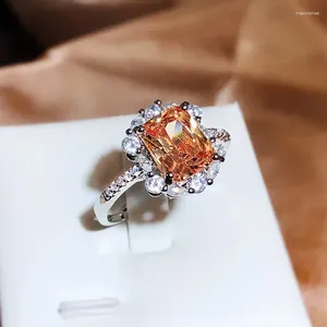 Küme halkaları gerçek S925 STERLING Gümüş Topaz Yüzük Kadınlar Anillos de 925 Takı Aly Bandları Kadınlar İçin Taş Taşları