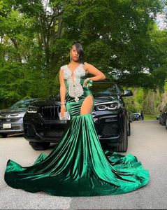 Emerald Green Sparkly Evening Ceremony Dresses For Women Luxury Diamond Crystla Black Girl Prom Birthday Gown for Women