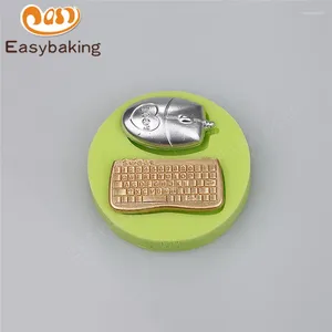 Moldes de cozimento 2024 Modelo de molde de silicone e teclado Ferramentas de decoração de bolo de fondant para gumpasse