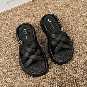 Sandals Number 36 Does Not Slip Woman Wholesale Goods For Business Masculin Shoes Flip Flops Sneakers Sport Temis XXW3