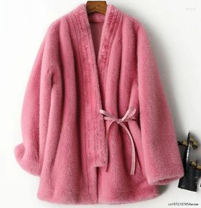 Frauen Pelz 2024 Luxus Designer Kleidung Frauen Winter Faux Nerz Mantel Mit Gürtel Elegante Pelzige Jacke Für Strickjacke