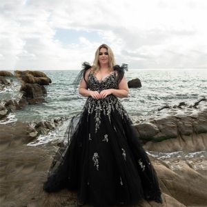 Vestidos de casamento de praia gótico preto uma linha com decote em v cinta de espaguete vestido de noiva plus size renda bordado robe de novia 326 326