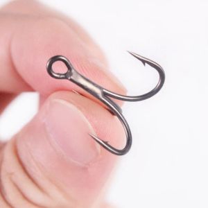 Fishhooks 100pcs 3x rafforzare i ganci per rivestimenti in titanio 14# 12# 10# 8# 6# 4# 2# liscio 6066 ganci da pesca