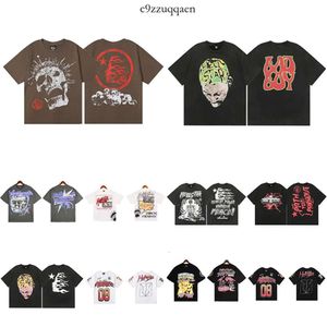 Hellstar T-shirts Mens och Womens Designer Short Sleeve Fashionable Printing With Unique Pattern Design Style Hip Hop T-Shirts 527