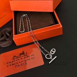 Luxury Heremes Brand Pendant Halsband Womens Designer Tryckt smycken Fashion Street Classic Ladies Necklace Holiday Gifts 1211