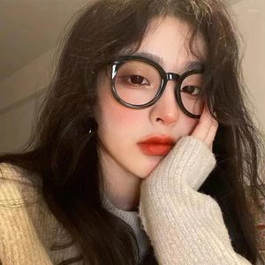 Sonnenbrille 8050 Neueste Koreanische Retro Breiter Rand Schwarzer Rahmen Anti-blaue Brille Männlich Großes Gesicht Netz Rot Plain Make-up Optische Weiblich