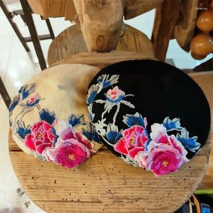 BERETS 202402- SHI INS CHIC DESIGNER National Brodery Flower Wool Lady Beret Hat Women Leisure Painter Cap