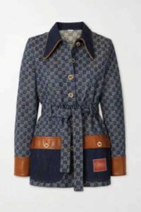 Женские куртки Весенняя джинсовая дизайнерская роскошная джинсовая рубашка-рубашка с поясом, модное пальто с талией 240301