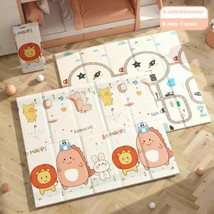 Baby Play Mats Aktiviteter Mat för spel Vattentät barns matta Moder Kids Crawling Folding Soft Carpet 240223