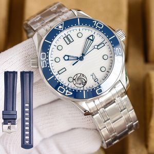 럭셔리 시계 남성 자동 기계식 세라믹 시계 시계 고품질 디자이너 수영 다이브 손목 시계를위한 시계 사파이어 빛나는 몬트르 박스