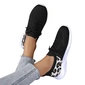 nxy Women's Flat Bottomed Casual Sports Shoes Spring New Round Toe Large Tie Up Fashionable Mesh Surface