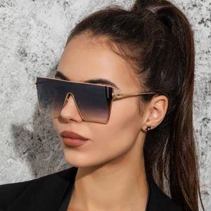 Sunglasses 2024 Square Women Luxury Siamese Vintage Brand Design Sun Glasses Big Frame Gradient Black Eyewear UV400