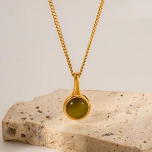 Pendant Necklaces Uworld Stainless Steel Natural Stone Olive Green Cat Eye Necklace Charm Fashion Collar Jewelry Women 2024