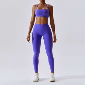 2024 Lu Lu Lemens Set Yoga Clothing Athletic Wear Women High midje leggings och Top Two Piece Set Seamless Gym Tracksuit Fitness Workout Outfits