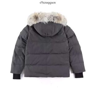 High Quality Mens Down Jacket Goose Coat Real Big Wolf Fur Canadian Wyndham Overcoat Clothing Fashion Style Winter Outerwear Parka 128