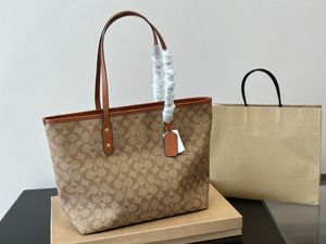 Klasyczna torba designerska swobodna i modna torebka duża pojemność torba na zakupy metalowa torba na zamek błyskawiczny wszechstronny wzory wykwintne skórzane torebki na ramię