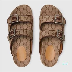 Büyük boy 35-47 Yüksek Kaliteli Lüks Tasarımcı Sandalet Erkekler Kadınlar Moda Klasik Çiçek Brokar Slaytlar Daireler Deri Kauçuk Flip Flops Alt Plaj Ayakkabıları 213