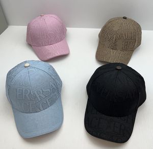 Luxury Baseball Ball Sun Caps för kvinnor och män Klassisk designer broderie bokstav ben krökta visir kasett snapback cap hip hop streetwear hatt älskare gåvor