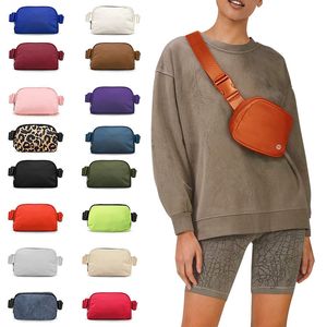 Outdoor Bags Women Men Waistpacks Gym Elastic Adjustable Strap Zipper Yoga Bag Waterproof Diagonal Hanging Bag LU-MELUCK