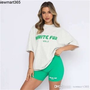 Mulheres agasalhos duas peças conjunto designer 2024 novo verão unisex topo tk camiseta shorts underlay transmissão ao vivo sportwear 7 cores