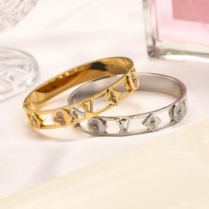 Braccialetti di marca firmati Bracciale da donna Gioielli di design di lusso Braccialetti regalo per amanti del matrimonio in acciaio inossidabile placcato oro 18 carati all'ingrosso