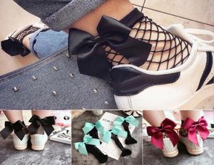 1 Pair Breathable Fashion Women Ruffle Large Fishnet Ankle High Socks Bowknot Tie Mesh Lace Fish Net Beautiful Soft Short Socks3987997