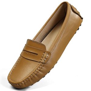 Artisure Women's Classic Genuine Leather Penny Loafers Driving Soft Top Casual One Step Boat Fashionable and Comfortable Flat Shoes