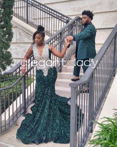 Emerald Green Sparkly Long Prom Formal Dresses For Women 2024 Luxury Diamond Crystal Velvet Mermaid Evening Gala Party Gown