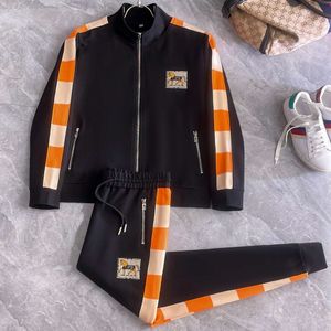 Roman high-end Cotton Casual Sportswear Set for Men's 2024 New Fashionable and Western-stil tvådelar, överdimensionerad trend