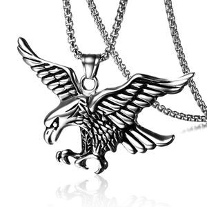 Wolf Tide Antique Silver Color Eagle Wings Pendant Necklace With Titanium Rostfritt stålkedja Mängguld Fashion Jewelry Hiphop Rock Smycken Partihandelskrage