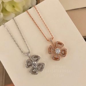flower designer necklace for woman diamond Gold plated 18K highest counter quality fashion diamond European size jewelry anniversary gift with box 010